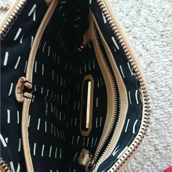 Rebecca Minkoff MAC quilted leather w/ studs bag - Picture 5 of 7